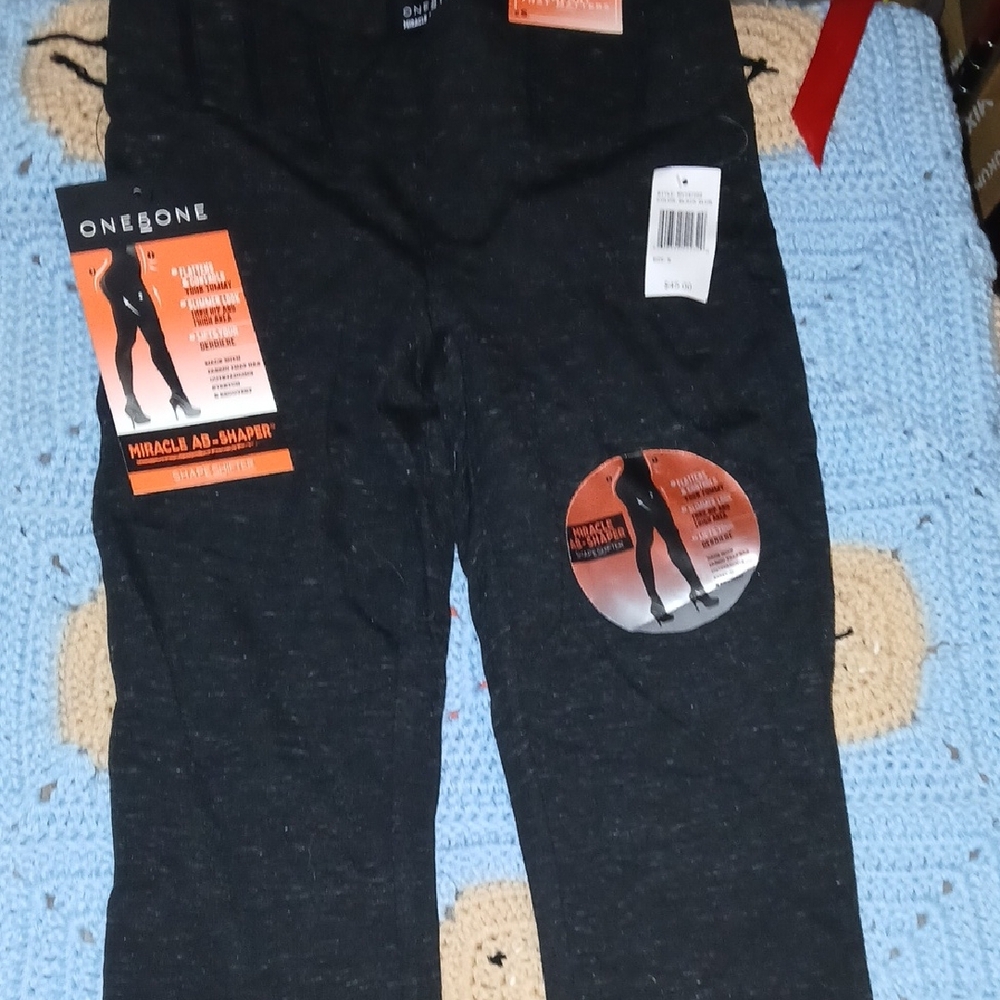 One 5 One Black Leggings